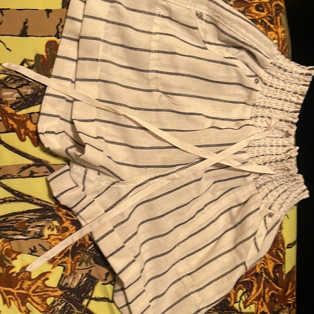 Simply blessed white with blue strips shorts brand new only tried on once